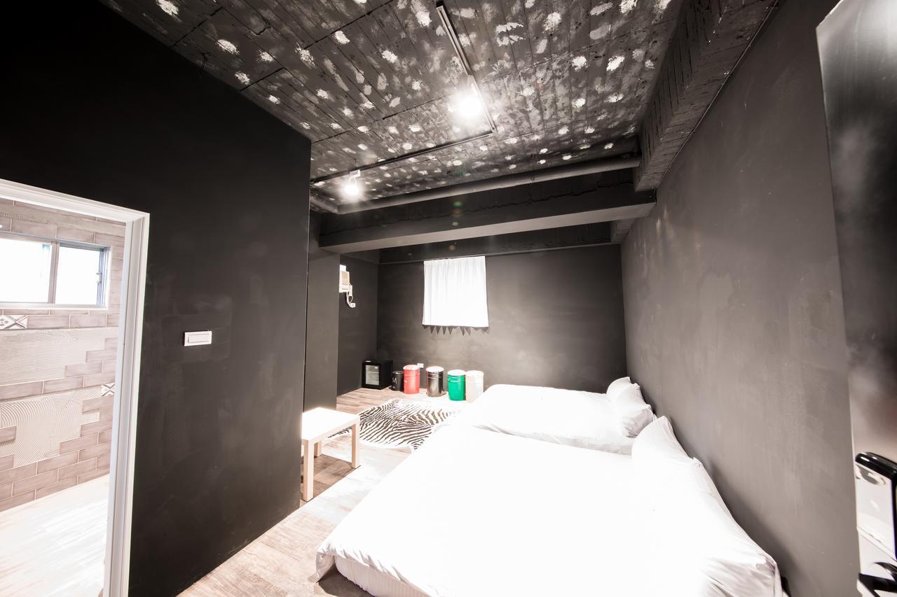 Ferienwohnung Pier 2 Kaohsiung Exterior foto